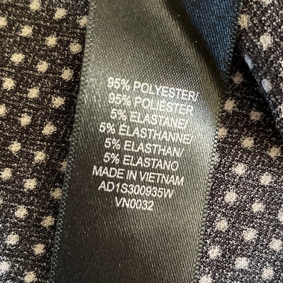 Adrianna Papell Women's Top Size 1X Black White Polka-Dot 3/4-Length Sleeves NWT - Picture 8 of 8